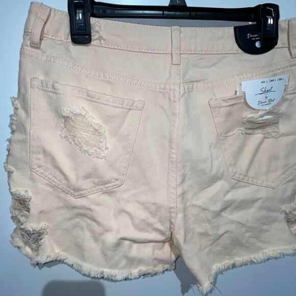 Denim Blvd Los Angeles Womens Light Pink Distressed Frayed Jean Shorts Large NWT - Picture 6 of 9